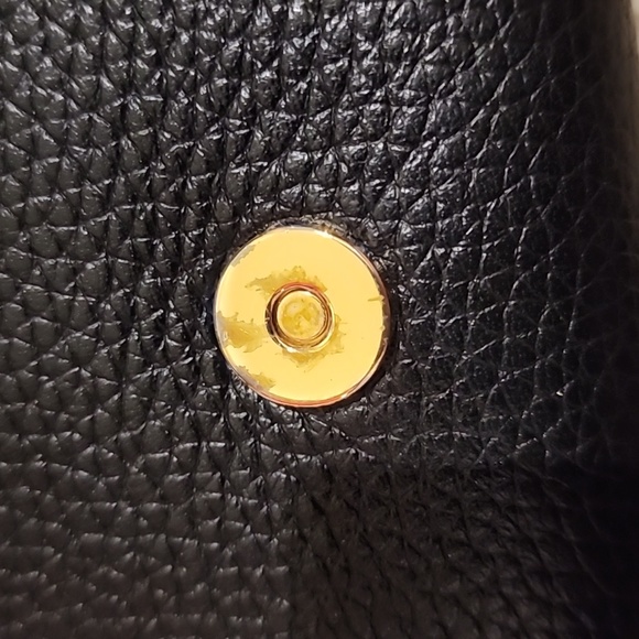 Tory Burch Thea Pebbled Leather Crossbody/Wallet Clutch Purse (like new) - Picture 9 of 15